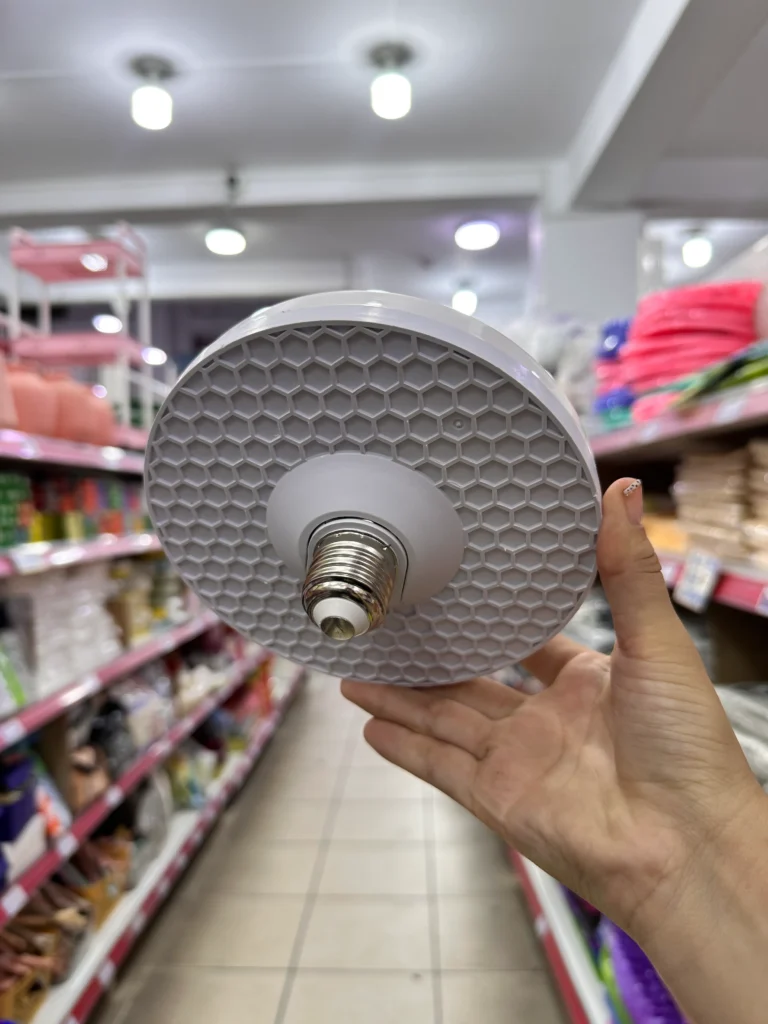 Foco Led Blanco 30W 151MM x 39MM