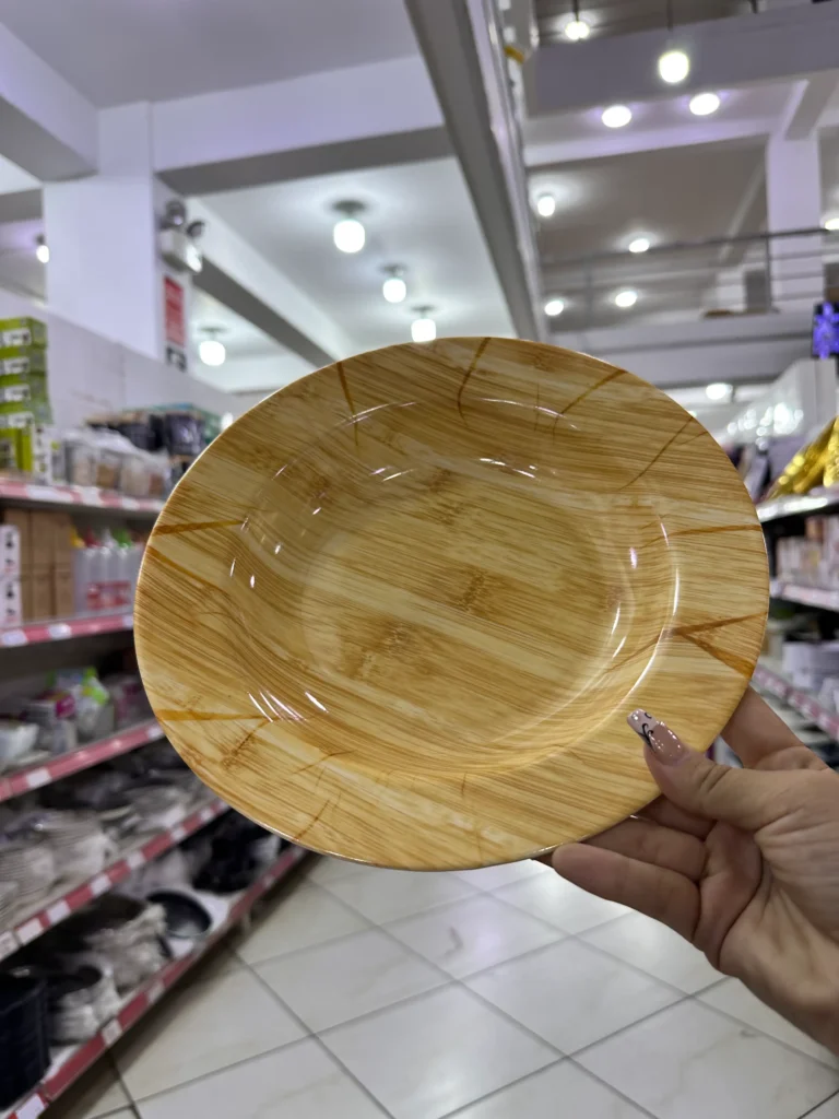 Plato de Plástico