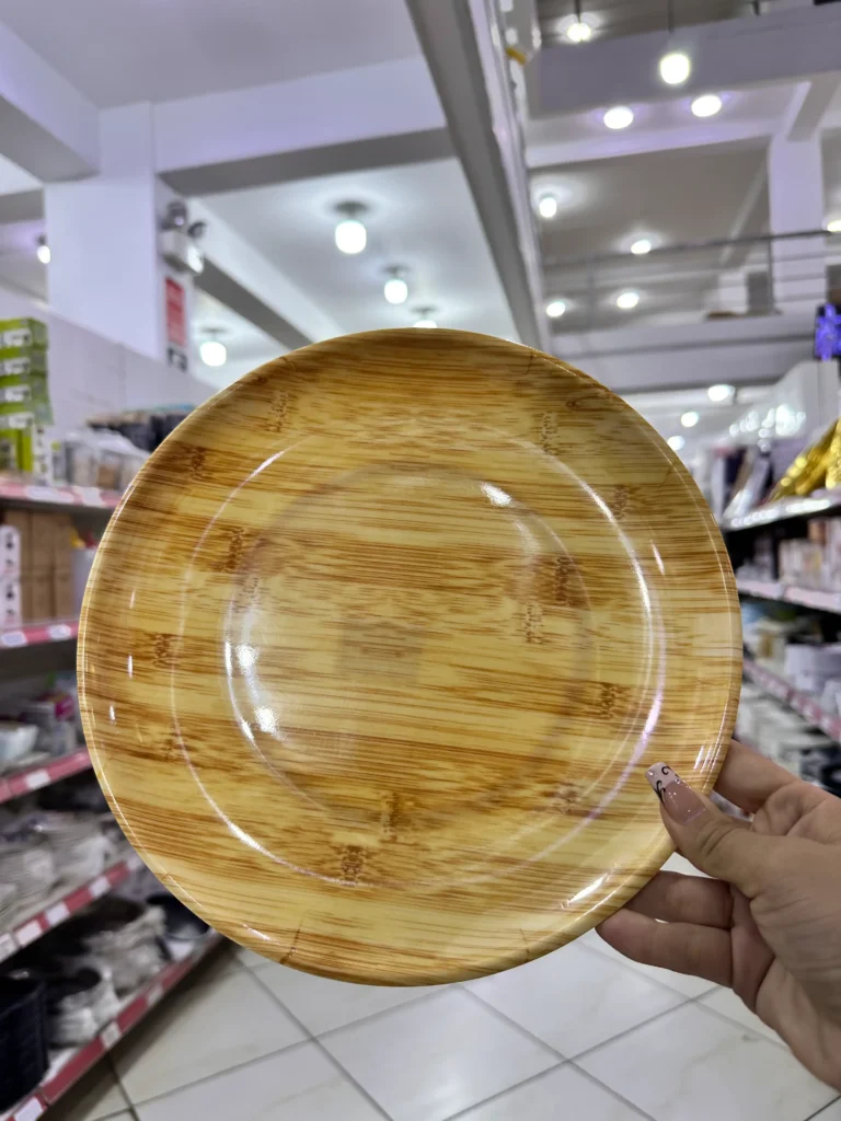 Plato de Plástico