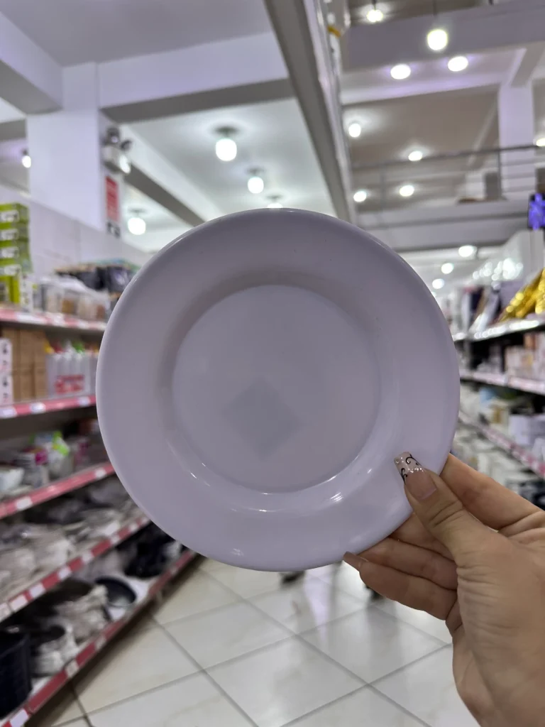 Plato de Plástico