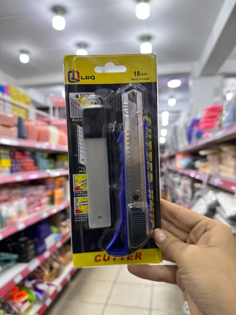 Cúter 18MM