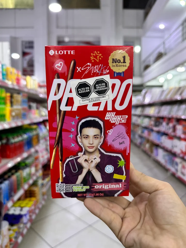 Pepero Vainilla con Chocolate Stray Kids 47G