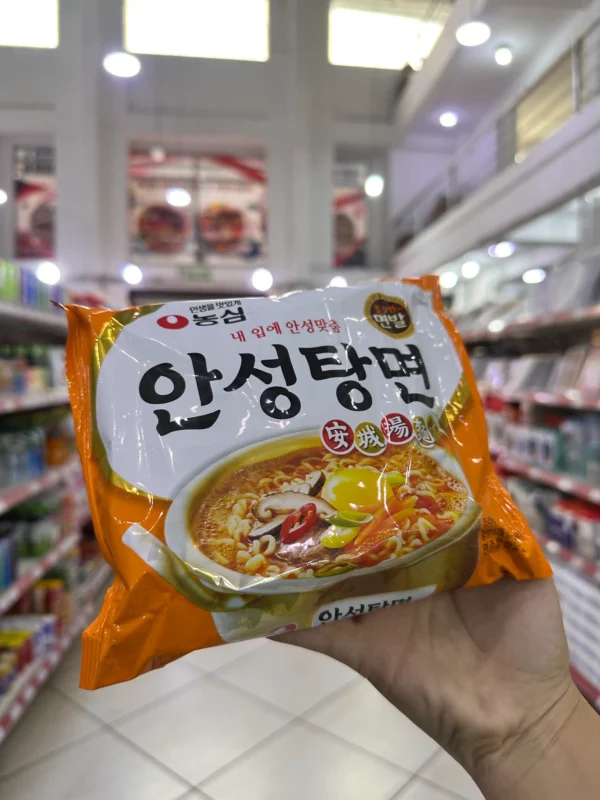 Ansungtang Ramen de Carne de Res Picante 125G