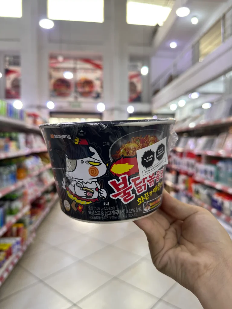 Ramen Buldak Negro en Tazón