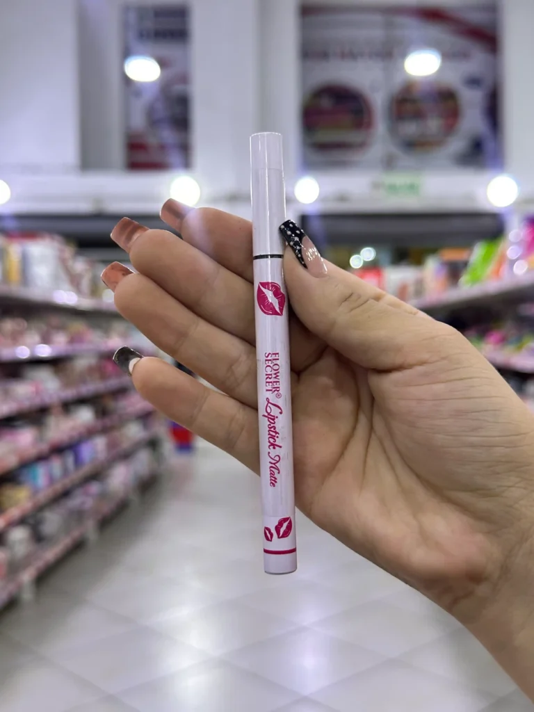 Delineador de Labios Líquido