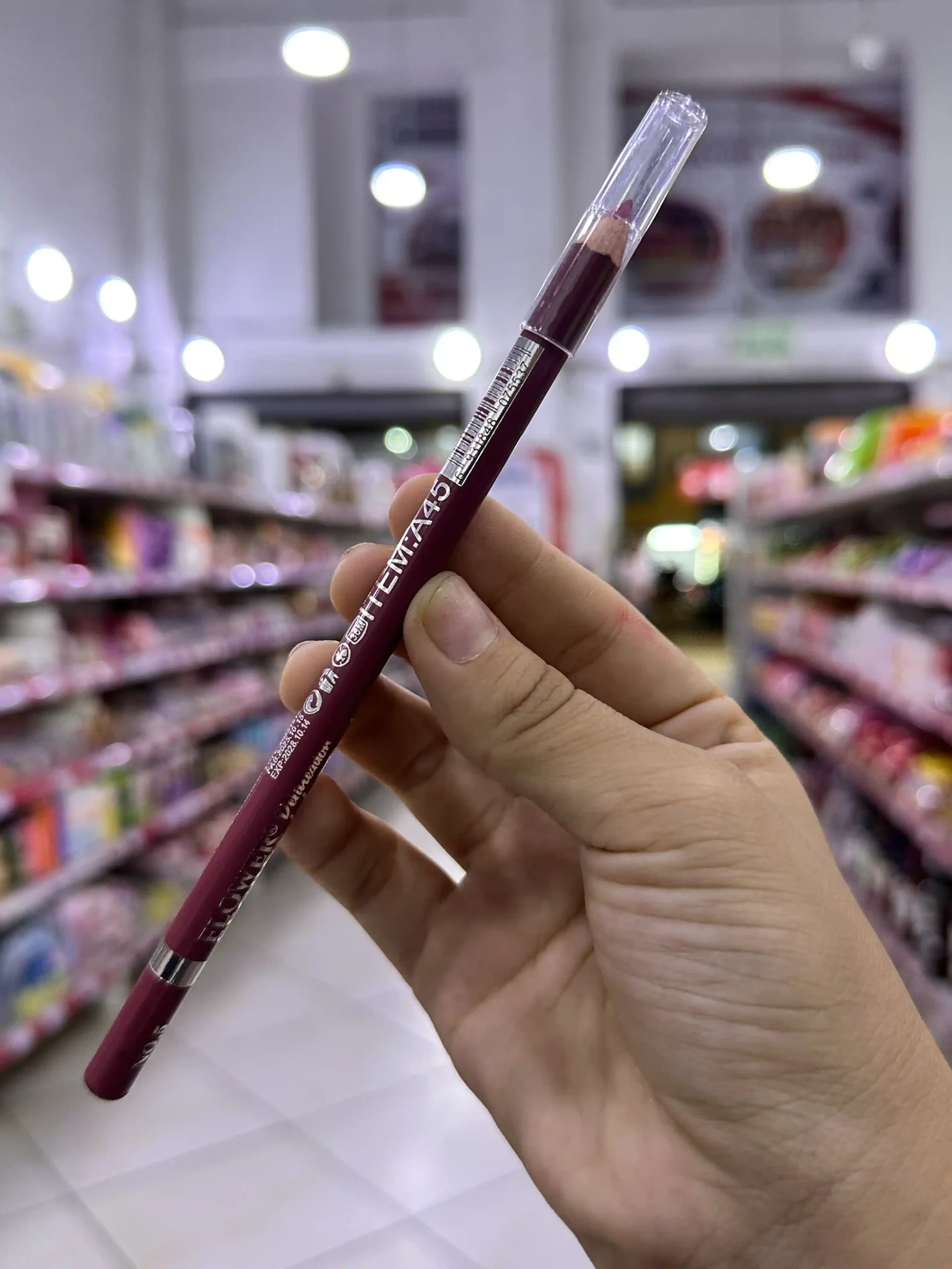 L075537 (6) Delineador de Labios - Imagen 1